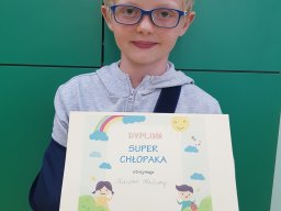 chlopak_na_medal_05