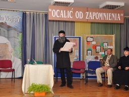 ocalic_od_zapom_18