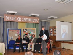 ocalic_od_zapom_27