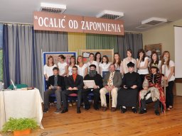 ocalic_od_zapom_49