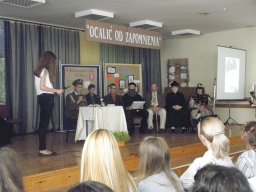 ocalic_od_zapom_68
